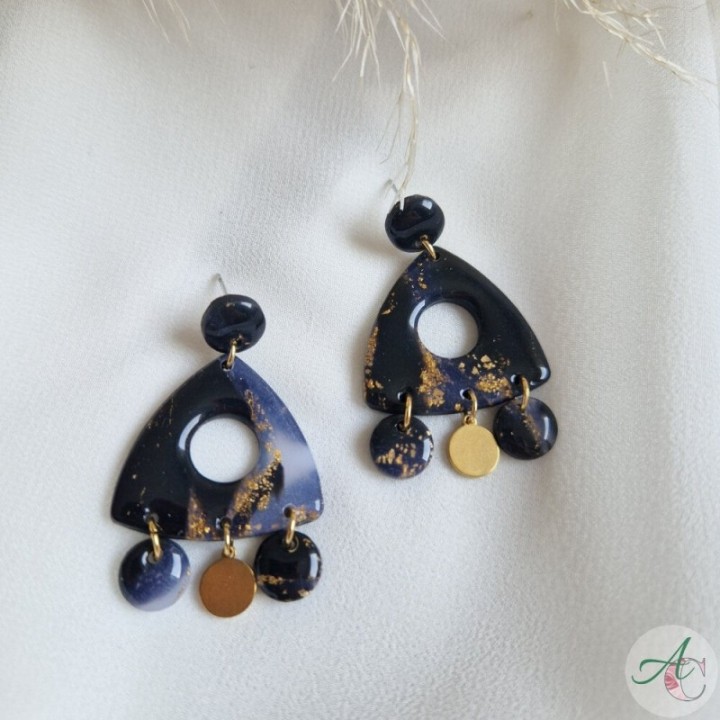 Triángulo Mármol mate