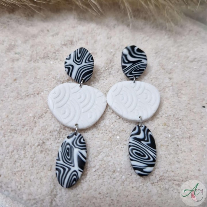 Charlotte Optical B&W